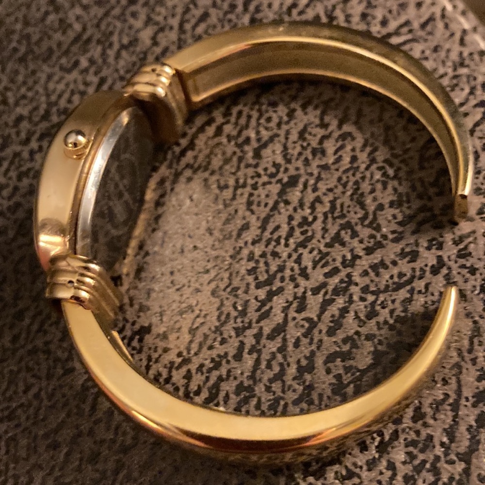Bangle Watch Gold - Picture 8 of 9
